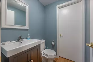 1717 Heritage Lake Dr, Centerville, OH 45458 - Photo 32