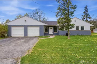 818 Brookwood Drive, Bellefontaine, OH 43311 - Photo 1