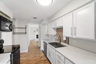 9095 N Bunnell Hill Rd, Clear Creek Township, OH 45458 - Photo 24