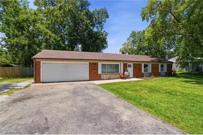 9095 N Bunnell Hill Road, Clearcreek Twp, OH 45458 - Photo 4