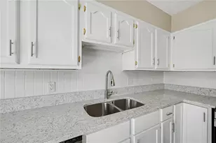 4060 Palos Verdes Ct, Trotwood, OH 45426 - Photo 14