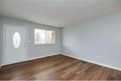 226 Belair Circle, Bellbrook, OH 45305 - Photo 2