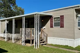 3473 Seaboard Dr, Dayton, OH 45414 - Photo 1