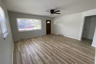 4037 Reading Rd, Dayton, OH 45420 - Photo 6