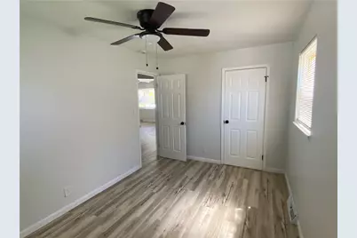 4037 Reading Road, Dayton, OH 45420 - Photo 14