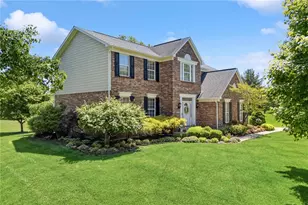 10660 Willow Brook Rd, Washington Twp, OH 45458 - Photo 2