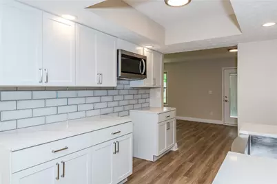 7221 Showplace Drive, Huber Heights, OH 45424 - Photo 12