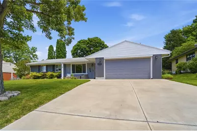 2719 Marigold Drive, Miami Township, OH 45449 - Photo 2