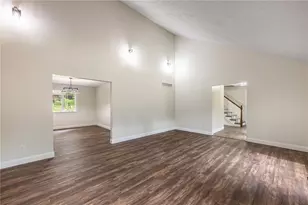 239 Honey Jane Dr, Beavercreek, OH 45434 - Photo 4