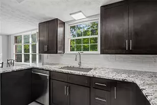 6820 Sycamore Creek Ct, Washington Twp, OH 45459 - Photo 14