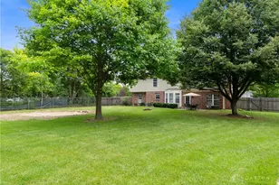 803 Park Hill Ct, Beavercreek, OH 45430 - Photo 32