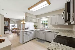 803 Park Hill Ct, Beavercreek, OH 45430 - Photo 10