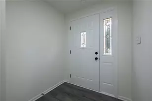 1922 Old Coach Rd, Springfield Twp, OH 45505 - Photo 8