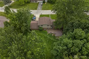 1922 Old Coach Rd, Springfield Twp, OH 45505 - Photo 54