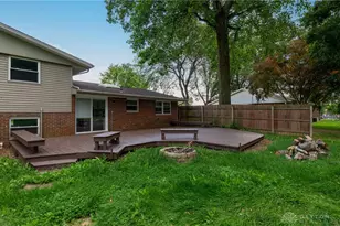 1922 Old Coach Rd, Springfield Twp, OH 45505 - Photo 46