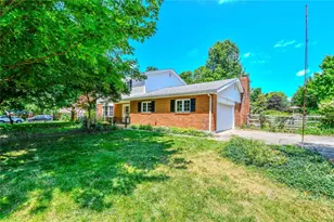 543 Deptford Ave, Washington Twp, OH 45429 - Photo 4