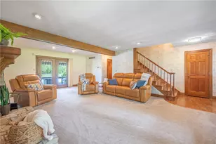 1424 N Lake Rd, Bethel Twp, OH 45344 - Photo 6