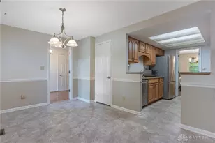 7715 John Elwood Dr, Centerville, OH 45459 - Photo 6