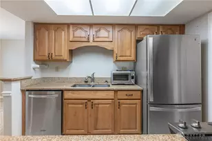 7715 John Elwood Dr, Centerville, OH 45459 - Photo 4