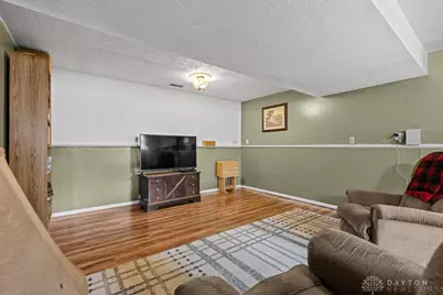 687 Eden Roc Drive, Xenia, OH 45385 - Photo 32
