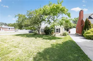 2816 Hazelwood Ave, Kettering, OH 45419 - Photo 4