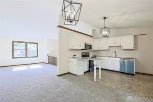 2708 Bradford Dr, Middletown, OH 45044 - Photo 12
