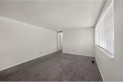 7924 Blackshear Drive, Huber Heights, OH 45424 - Photo 12