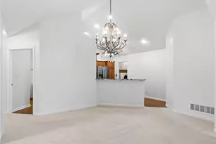 4087 Whitegate Dr, Beavercreek, OH 45430 - Photo 12