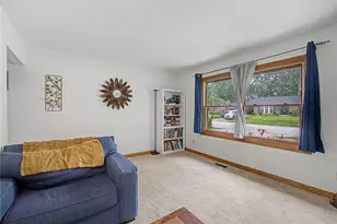 312 Highland Dr, Englewood, OH 45322 - Photo 8