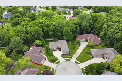 1901 N Regent Park Drive, Bellbrook, OH 45305 - Photo 4