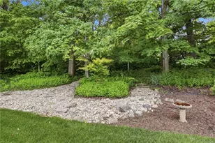 1901 N Regent Park Dr, Bellbrook, OH 45305 - Photo 54