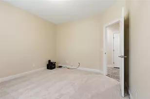 1901 N Regent Park Dr, Bellbrook, OH 45305 - Photo 40