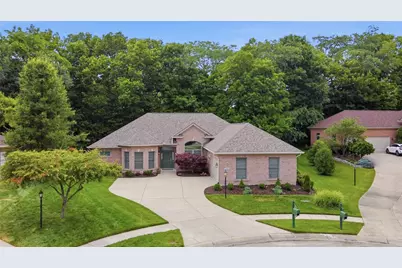 1901 N Regent Park Drive, Bellbrook, OH 45305 - Photo 1