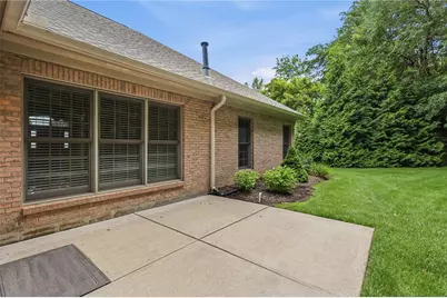 1901 N Regent Park Drive, Bellbrook, OH 45305 - Photo 52