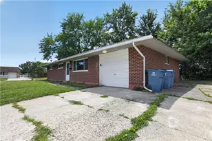 4450 Lambeth Dr, Huber Heights, OH 45424 - Photo 6