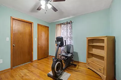 5607 Greencrest Drive, Dayton, OH 45432 - Photo 18