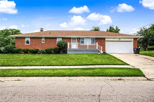 5607 Greencrest Dr, Dayton, OH 45432 - Photo 1