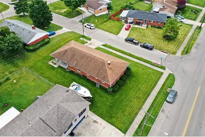 5607 Greencrest Drive, Dayton, OH 45432 - Photo 48