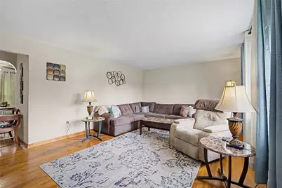 5607 Greencrest Drive, Dayton, OH 45432 - Photo 8