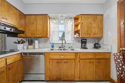 5607 Greencrest Drive, Dayton, OH 45432 - Photo 14