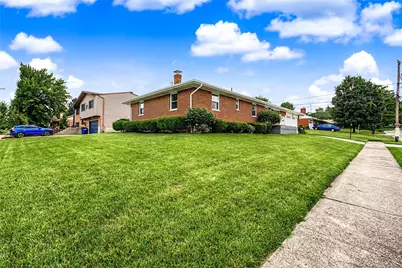 5607 Greencrest Drive, Dayton, OH 45432 - Photo 2