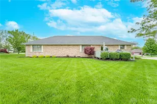 521 E Hoewisher Rd, Sidney, OH 45365 - Photo 4
