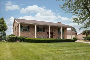 283 Dogwood Dr, Greenville, OH 45331 - Photo 4