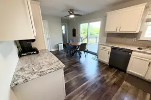 877 Trails End Dr, Liberty Township, OH 45050 - Photo 4