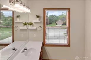 445 Clover Hill, Tipp City, OH 45371 - Photo 24
