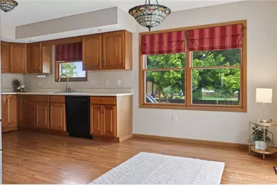445 Clover Hill, Tipp City, OH 45371 - Photo 10