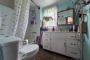 637 Highland Ave, Bellefontaine, OH 43311 - Photo 16