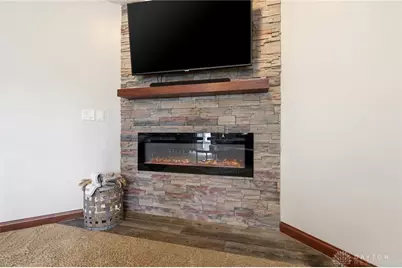 1927 Cider Mill Way, Tipp City, OH 45371 - Photo 18