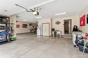 1927 Cider Mill Way, Tipp City, OH 45371 - Photo 40