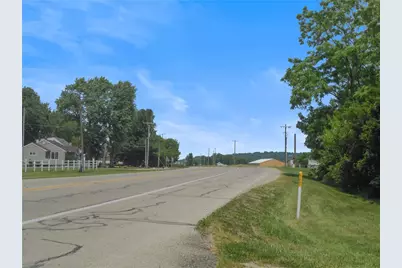 5625 Springfield Urbana Pike, Urbana, OH 43078 - Photo 2